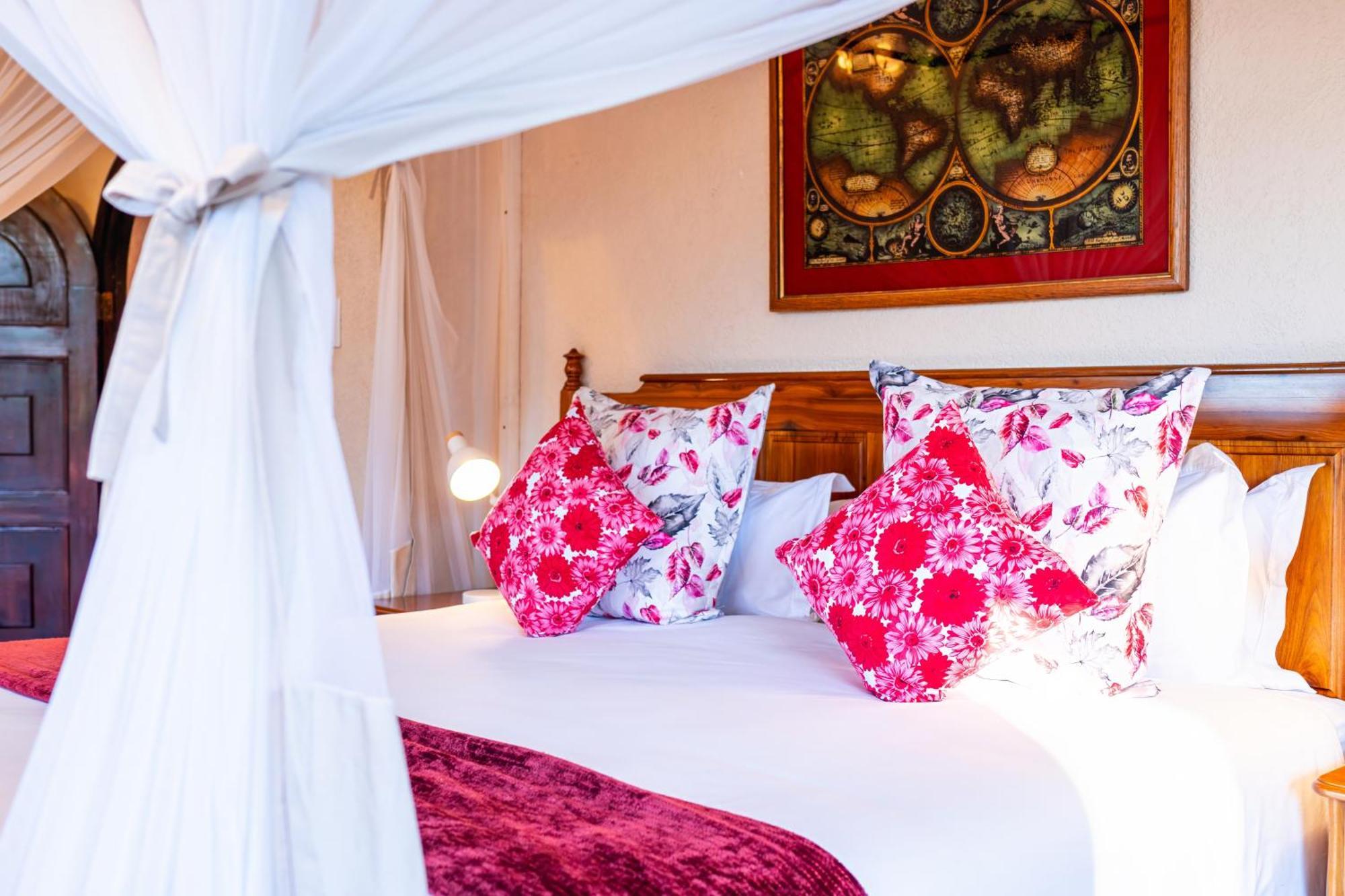 The Victorian Manor Bed & Breakfast Victoria Falls Exterior foto